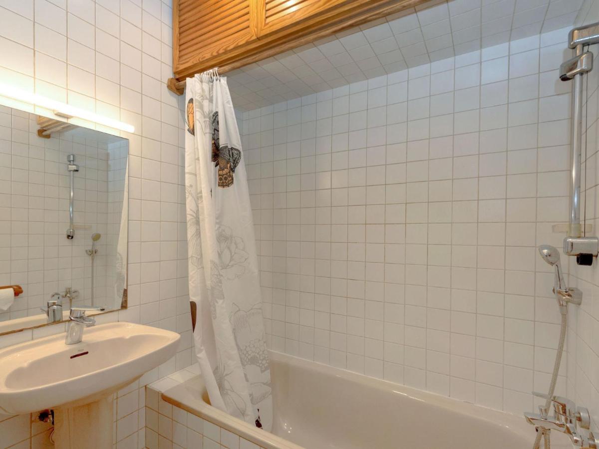 Apartment Eixample Esquerre Arago Rocafort By Interhome Barcellona Esterno foto